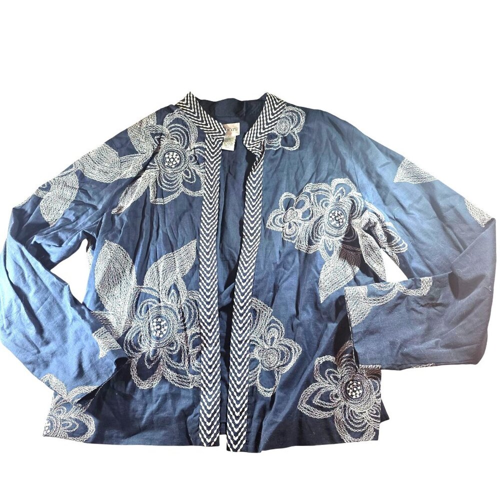 Chicos Shacket blazer blue white Embroidered Floral Size 2 nautical cottagecore